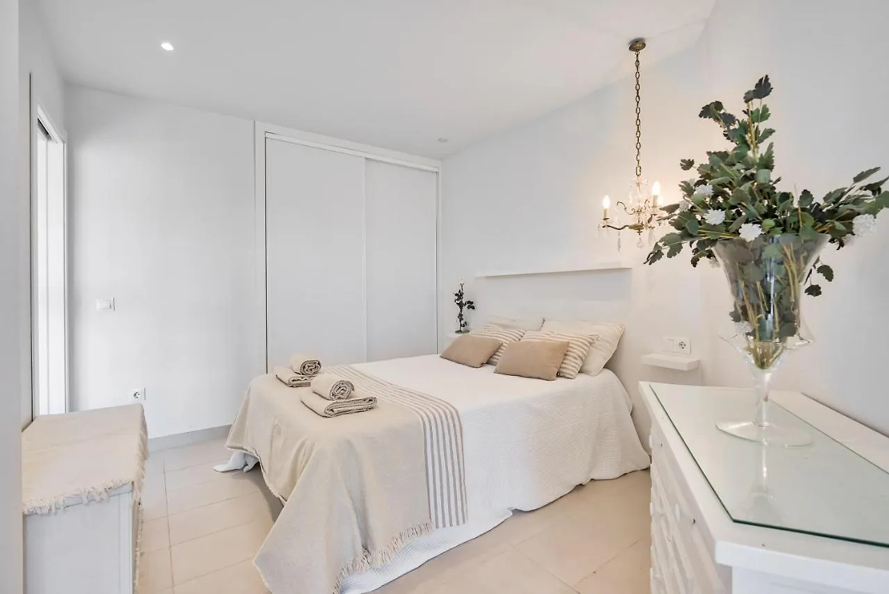 Sur Suites Pauli 2 Fuengirola 0*,
